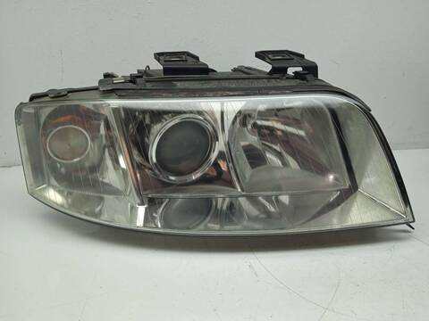 Faro Derecho Audi A6 2.5 V6 24V TDI BERLINA 163CV 120KW