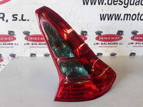 Piloto Trasero Derecho Citroen C4 COLLECTION 1.6 HDI CAT 9HY - DV6TED4) 109CV