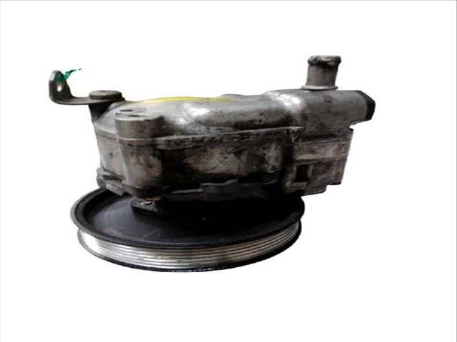 Foto 3ª: Bomba de Direccion Bmw Serie 5 520 2.0 D 163CV 120KW E60) (2001)