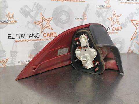 Foto 3ª: Piloto Trasero Derecho Renault Megane CONFORT AUTHENTIQUE BERLINA 120CV 88KW II CLASSIC BERLINA [F9Q88] (2004)