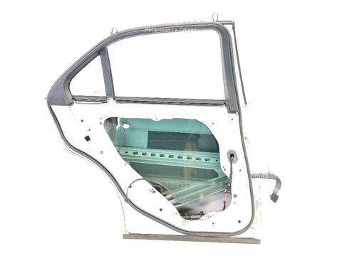 Foto 3ª: Puerta Trasera Izquierda Mercedes Clase E 180 E 220 CDI - BLUETEC 212.001 212.002) [OM 651.924] (2009)
