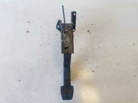 Foto 3ª: Pedal Embrague Mercedes Sprinter DIESEL (2006)