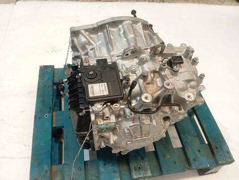 Foto 3ª: Caja Cambios Automatica Volvo XC 60 CORE AWD 250CV 184KW AUT. [B420T11] (2025)