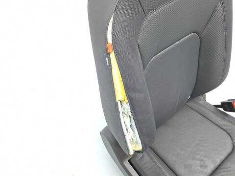 Foto 3ª: Asiento Delantero Derecho Land Rover Defender D250 MHEV 4X4 249CV 183KW [DT306] (2022)