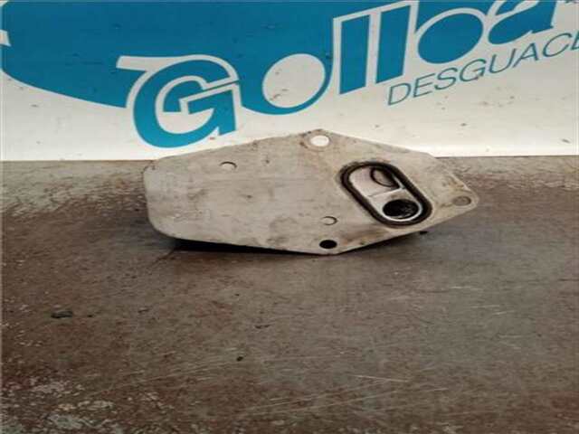 Foto 2ª: Radiador Aceite Bmw Serie 3 315 2.0 320D [2.0 LTR. - 100 KW 16V DIESEL CAT] [M47 D20 (20 4 D1)]
