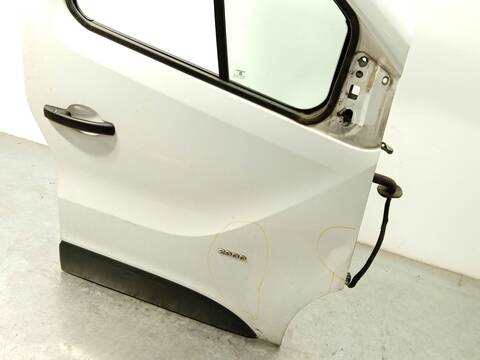 Foto 3ª: Puerta Delantera Derecha Opel Vivaro 1.6 CDTI 05) 116CV 85KW FURGONETA [R9M408] (2015)