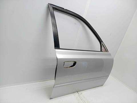 Foto 3ª: Puerta Delantera Derecha Hyundai Accent GL 4P 102CV 75KW [G4EC] (2000)