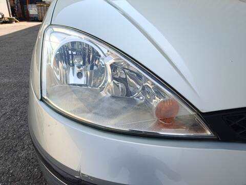 Faro Derecho Ford Focus F9DA BERLINA