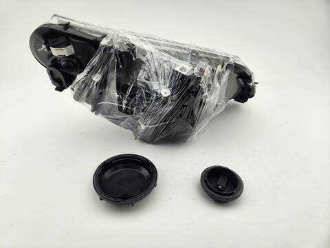 Foto 2ª: Faro Izquierdo Citroen Jumper 30 L1H1 HDI 110 FAP 110CV 81KW (2011)
