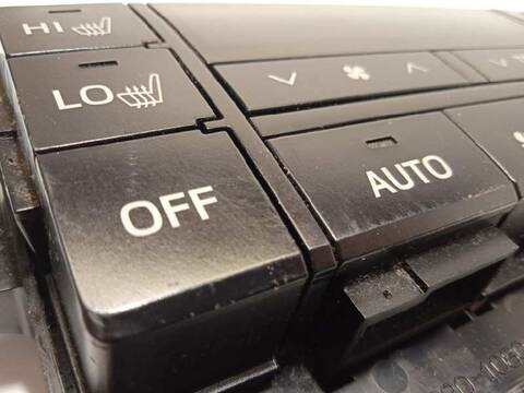 Foto 4ª: Mando Climatizador Toyota Land Cruiser 2.8 CAT 177CV 130KW [1GDFTV] (2015)