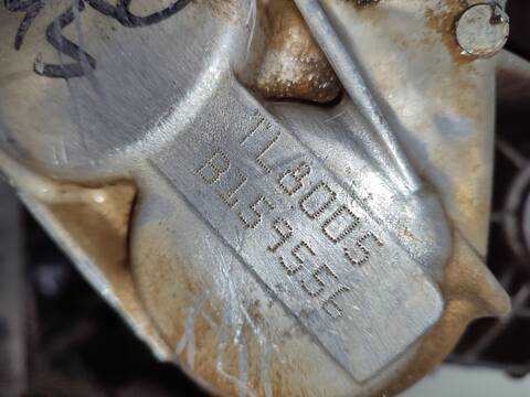 Foto 3ª: Caja Cambios Dacia Duster VERSION INDEFINIDA (2010)