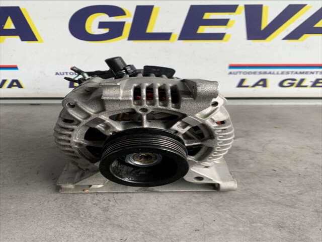 Foto 1ª: Alternador Mercedes Clase A 140 1.6 G (2001)