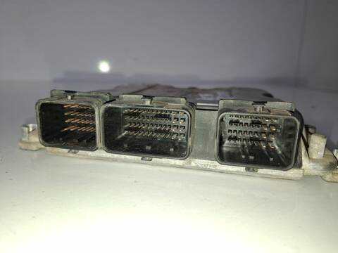 Foto 3ª: Centralita Motor ECU Peugeot 807 ST 2.2 HDI FAP CAT 4HW - DW12C) 128CV (2006)