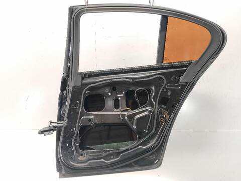 Foto 3ª: Puerta Trasera Derecha Bmw Serie 5 518 520 D (2009)