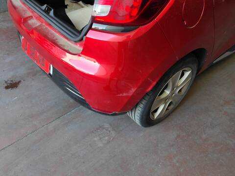 Foto 2ª: Paragolpes Trasero Renault Clio H4B408 (2016)