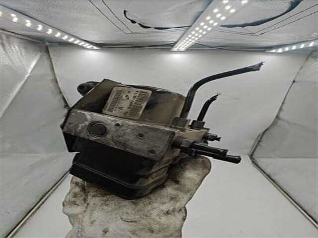 Foto 3ª: Abs Mazda 3 1.6 CRDT ACTIVE [1.6 LTR. - 80 KW CD DIESEL CAT]