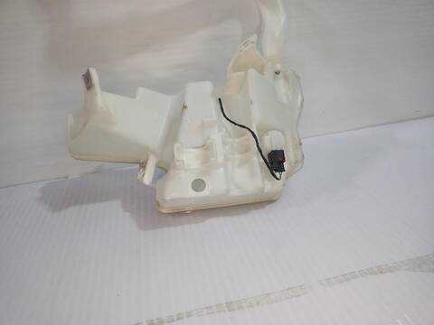 Foto 3ª: Deposito Limpiaparabrisas Jaguar E Pace 2.0 D150 AWD 150CV X540) [204DTD(AJ20D4) 204DTF(AJ20D4)] (2017)