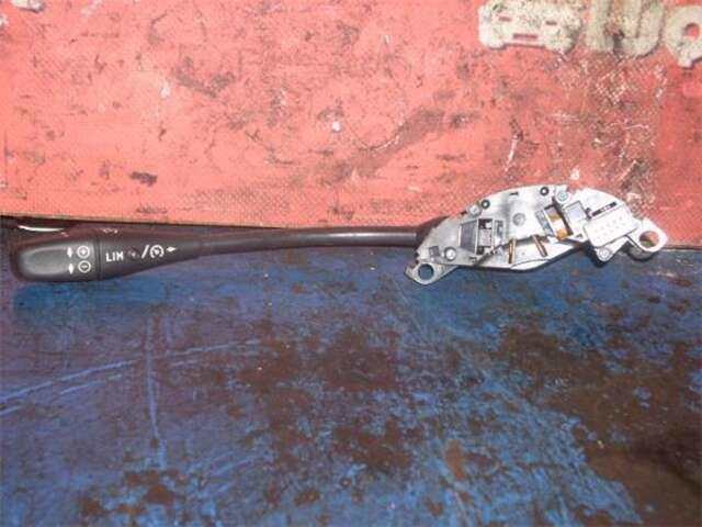 Foto 1ª: Mando Multifuncion Mercedes Clase CLK 320 3.2 V6 18V CAT 218CV 160KW (209.365) M112 E32 [M 112.955]