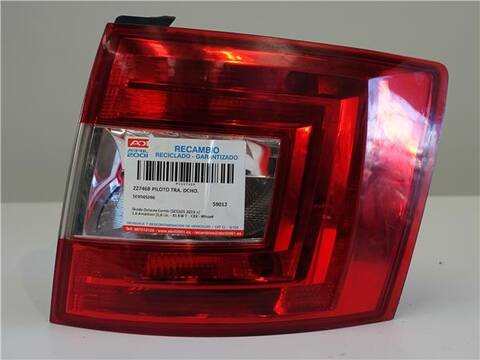 Piloto Trasero Derecho Skoda Octavia 1.6 AMBITION 110CV 81KW