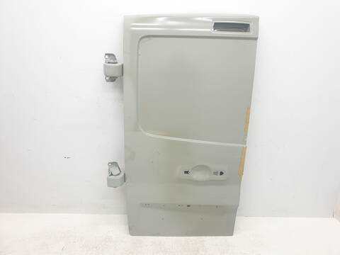 Puerta Trasera Izquierda Renault Trafic L1H1 29T KOMFORT