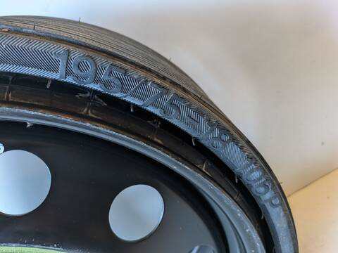 Foto 3ª: Neumatico Mercedes Clase R 280 642872 (2010)