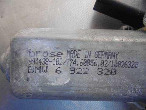 Foto 3ª: Elevalunas Manual Trasero Derecho Bmw Serie 5 518 530D BERLINA 231CV 170KW [306D3 D] (2006)