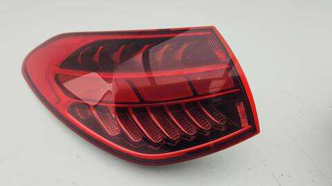 Piloto Trasero Izquierdo Mercedes Clase C 160 C 220 T D 206.204) 220CV 162KW FAMILIAR