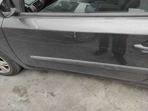 Foto 2ª: Puerta Delantera Izquierda Fiat Stilo 182B6000 (2003)