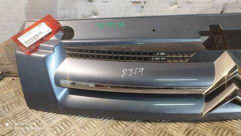 Foto 2ª: Rejilla Delantera Citroen Berlingo FIRST COMBI 1 6 HDI 75 SX 75CV 55KW [D-9HW] (2010)