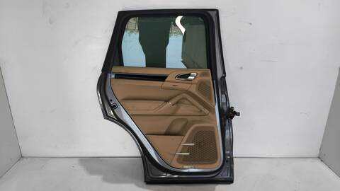 Foto 2ª: Puerta Trasera Izquierda Porsche Cayenne DIESEL 239CV 176KW (2010)