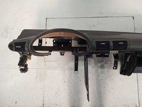 Foto 2ª: Salpicadero Mercedes Clase C 160 2.2 CDI CAT COUPE 150CV 110KW (2006)