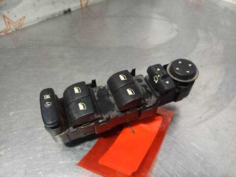 Foto 2ª: Botonera Elevalunas Citroen C4 AVATAR PICASSO 109CV 80KW [9HZ] (2008)