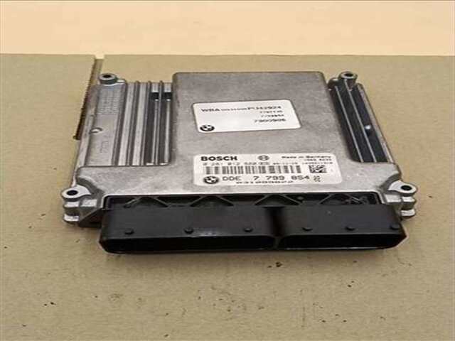 Foto 2ª: Centralita Motor ECU Bmw Serie 1 114 2.0 118D [2.0 LTR. - 90 KW 16V DIESEL CAT] [204DA]