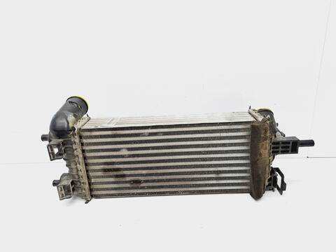Foto 3ª: Intercooler Ford Focus EDITION 125CV 92KW [M1DA] (2014)