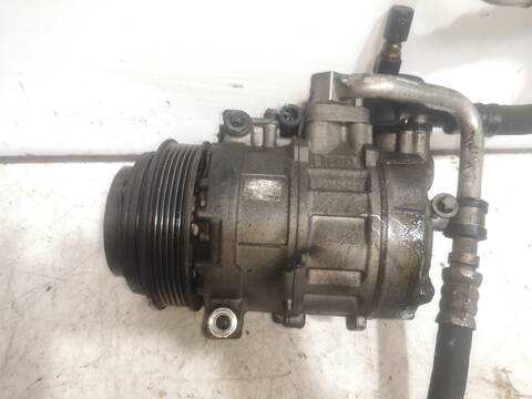 Foto 2ª: Compresor Aire Acondicionado Mercedes Clase CLK 200 2.0 G 163CV 120KW BM 208) COUPE 111956 (2001)