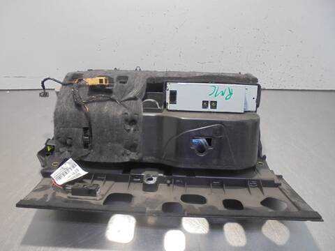 Foto 3ª: Guantera Audi A6 3.0 TDI QUATTRO AVANT 245CV 180KW [CDUD] (2014)