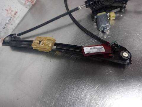 Foto 4ª: Elevalunas Eléctrico Delantero Derecho Volkswagen Golf GTD BLUEMOTION TECH. 184CV 135KW [CUN] (2013)