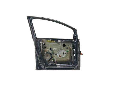 Foto 3ª: Puerta Delantera Izquierda Volkswagen Golf TRENDLINE 1 TDI 105CV (2005)