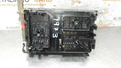 Foto 2ª: Caja Reles Fusibles Opel Zafira SELECTION 140CV 103KW [A14NET] (2013)