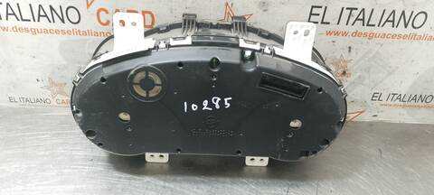 Foto 3ª: Cuadro de Instrumentos Ssangyong Tivoli CRYSTAL 4X2 116CV 85KW [673910] (2015)