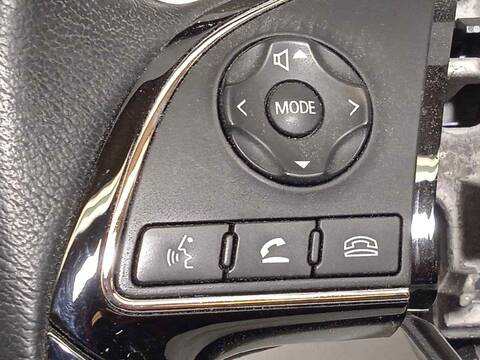 Foto 3ª: Volante Mitsubishi Eclipse MOTION 2WD 163CV 120KW [4B40] (2020)