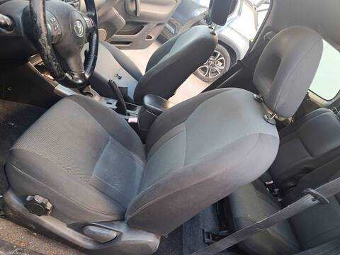 Asiento Delantero Izquierdo Toyota Rav4 1ZZFE