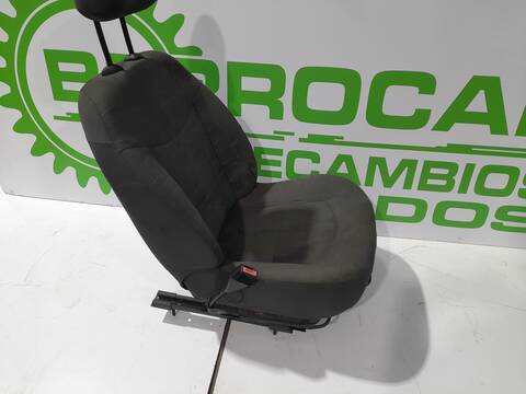 Foto 3ª: Asiento Delantero Izquierdo Renault Laguna 1.6 107CV 79KW [K4M714] (2003)