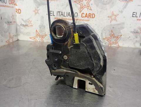 Cerradura Puerta Trasera Derecha Toyota Auris HYBRID ACTIVE 99CV 73KW