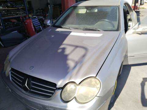 Foto 2ª: Capot Mercedes Clase CLK 270 CDI COUPE C209) MOTOR OM612.962 (2013)