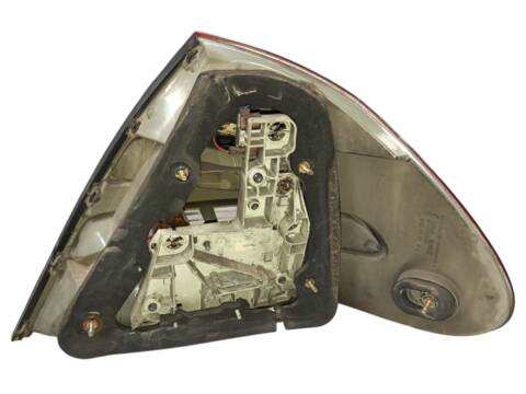 Foto 3ª: Piloto Trasero Izquierdo Mercedes Clase E 180 E 220 CDI 211.006) 150CV (2002)