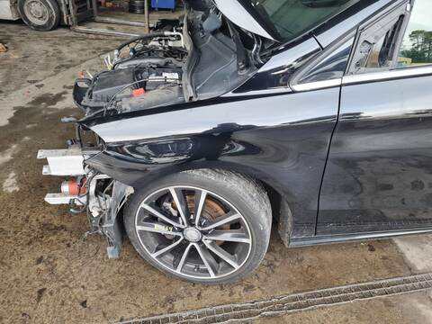 Foto 1ª: Aleta Delantera Izquierda Mercedes Clase B 150 B 180 CDI BE 246.200) 109CV 80KW [651901] (2013)