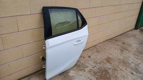 Foto 3ª: Puerta Trasera Izquierda Opel Corsa GS 101CV 74KW [HN05] (2023)