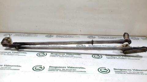 Foto 3ª: Brazo Limpia Delantero Izquierdo Nissan Pathfinder 3.5 V6 CAT 220CV 162KW [VQ35] (2003)