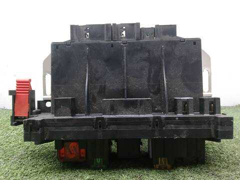 Caja Reles Fusibles Mercedes Clase S 220 S 320 CDI 220.026 220.126) 197CV 145KW